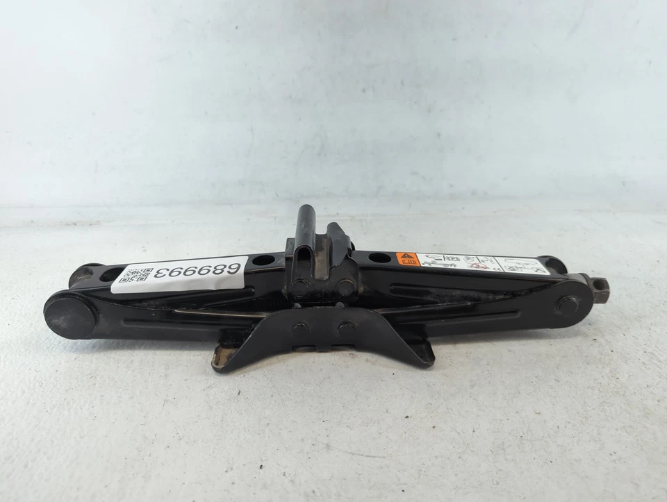 Ford Focus 2016 gato de tijera de repuesto Q9K6F Foto 1 de 4