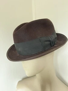 Vintage John B Stetson Co Royal De Luxe Stetson Brown  Felt Fedora Hat - Picture 1 of 7