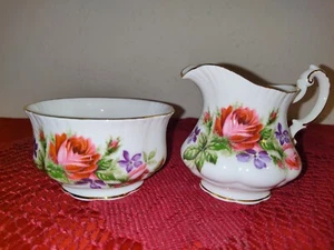 Paragon, By Appointment, To Her Majesty, The Queen Sugar and Creamer set. - Picture 1 of 14