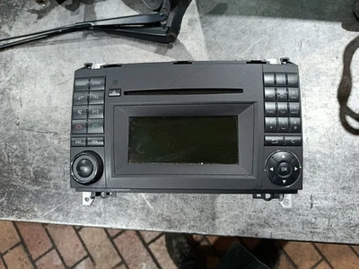Mercedes W169 W245 CD-Player MF2830 Radio Audio A1699002000 Original - Bild 1 von 4