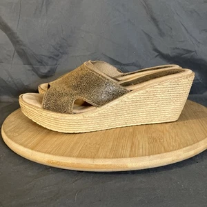 Sbicca Platform Wedge Sandals Womens 9/39.5 Gold Leather Made in USA Shoes - Picture 1 of 14