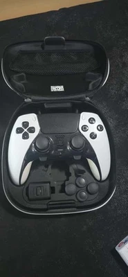 Sony DualSense Edge Controller Wireless + Custodia + Grip + Gommini + Cavo USB - Immagine 1 di 2