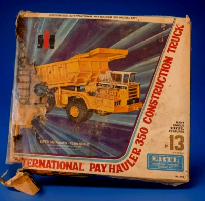 ERTL International Pay Hauler 350 Construction Truck Model Kit 1/25  - Image 1 of 4