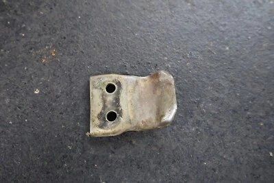 YAMAHA 1981 1982 1983 XV750 VIRAGO SEAT BRACKET MOUNT PLATE / XV920 - Image 1 of 2