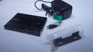 Blackbird 4K Pro 1x2 Ultra Slim HDMI Splitter HDR 18Gbps 4K@60Hz YUV4:4:4 HDCP - Picture 1 of 4