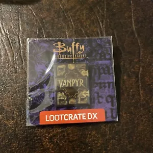 Buffy The Vampire Slayer Vampyr Fox 2018 Loot-Crate DX Anstecknadel - Bild 1 von 2