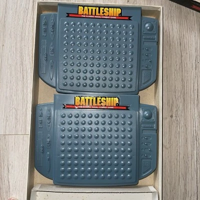 VTG  Battleship 1996 Board Game Submarines War Navy Ships Milton Bradley Kids* - Image 1 of 4
