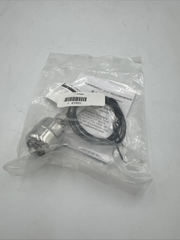 NEW!!  M5000 AlterntCloseLiqudLvlSwtch, SS, 120VDC, 240V 4YM31 - Image 1 of 3