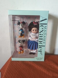 Muñeca Madame Alexander 8" Mousketeer Wendy Nueva en Caja Colección Disney - Imagen 1 de 9