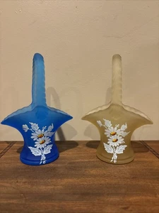 Juego de 2 cestas Westmoreland vintage pintadas a mano - Imagen 1 de 11