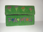 2002 Vintage grüne dreifach faltbare Cord-Geldbörse F*A*I*T*H und Blumen bestickt