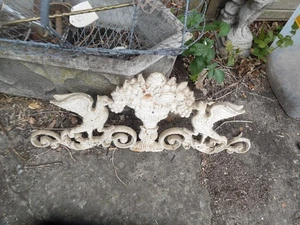 GOTHIC CAST IRON GARGOYLE WALL PLAQUE - Picture 1 of 4