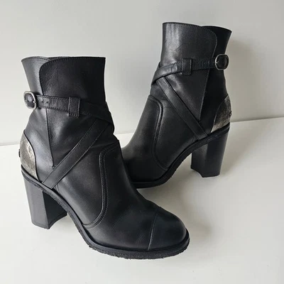 Botines Chanel de cuero negro negro metálico con hebilla de tacón bloque 40 Foto 1 de 4