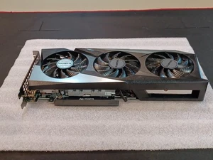 Karta graficzna GIGABYTE GeForce RTX 3050 GAMING OC 8GB GDDR6 - Zdjęcie 1 z 7