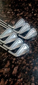 Srixon Z 785 Iron Set 4-Pw Stiff Flex N.S. Pro 900XH Steel - Picture 1 of 9