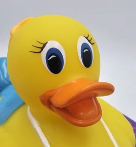 Munchkin Hot Bath Mermaid Toy Rubber Ducky Duck Duckie 3.5” Seashell Bikini 2005 - Picture 1 of 18