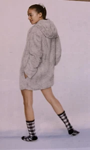 Neu Victoria’s Secret Pink Cozy Sherpa Geschenkset, Einheitsgröße! - Bild 1 von 3