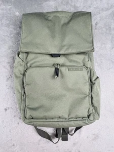Brevite The Daily Backpack Laptop Backpack Pine Green Padded Water Resistant EUC - Afbeelding 1 van 9