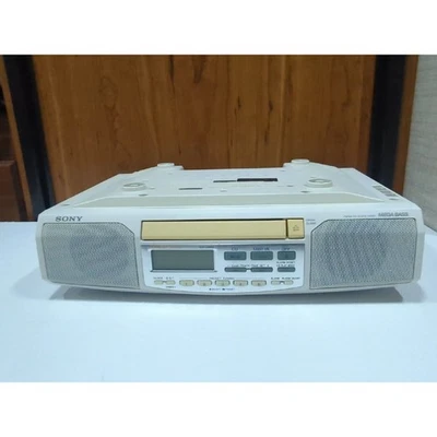 VTG Sony Under Cabinet Spacesaver Clock Radio AM/FM CD Mega Bass Tested works. - Image 1 of 4