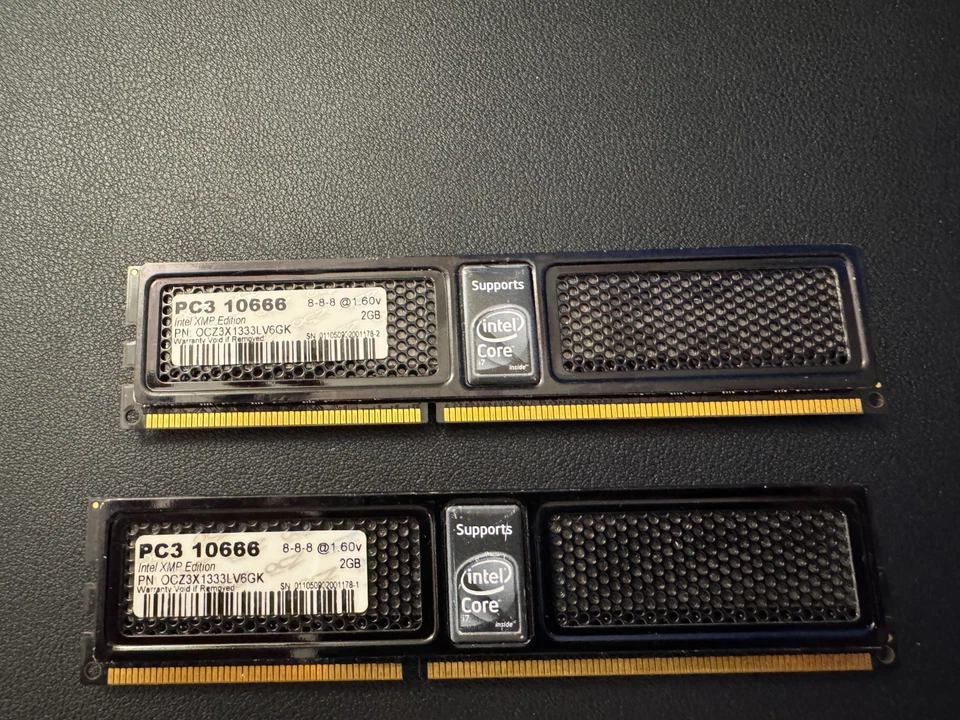 OCZ Memory 2x2GB PC3-10666 DDR3-1333 Intel XMP OCZ3X1600LV6GK 1.6V 4GB Kit Match - Image 1 of 1