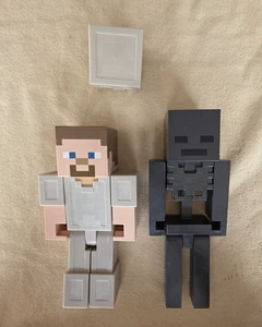 Menge 2 MINECRAFT große Actionfiguren Eisen Steve & Wither Skelett 10" - Bild 1 von 3