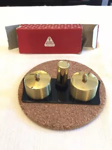 VINTAGE PAT PRODUCTS DOPPELSTEMPELSPENDER UND BEFEUCHTER IN OVP - Bild 1 von 4
