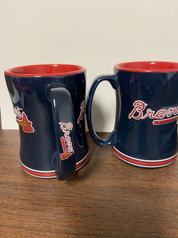 Atlanta Braves MLB Ceramic Relief14oz  Coffee Mug Cover