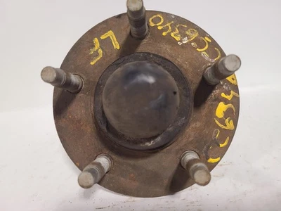 Buje de rueda delantero usado se adapta a: Mercury Cougar 1995 delantero sin ABS grado A Foto 1 de 4