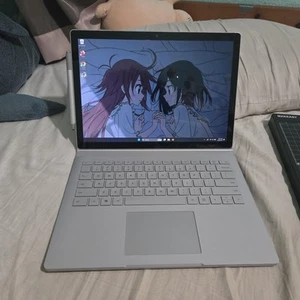 Microsoft Surface Book 2 Laptop 13.5" 7th Gen I5, 8GB RAM, 256GB SSD, Win11Pro - Picture 1 of 3