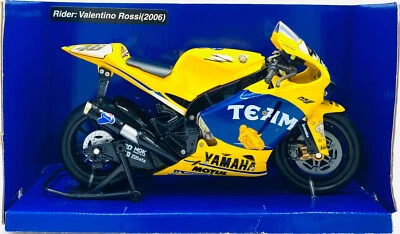 EBOND Modellino Moto Yamaha YZR-M1 - 2006 - Valentino Rossi - 1:12 - 348 - Immagine 1 di 2