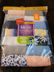 HANES TAGLESS GIRLS 100% COTTON BRIEFS 14 PACK  SIZE 6 MULTI COLORED FLOWERS  - Picture 1 of 7