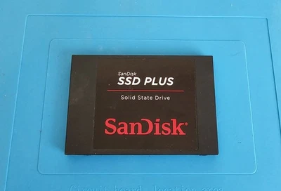 SanDisk - SSD PLUS - 120 GB Top Zustand  Formatiert SATA3  - Bild 1 von 2
