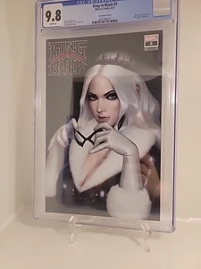 King In Black #5 CGC 9.8 - Marvel Comics - 2021 - Black Cat Virgin Variant  - Picture 1 of 7