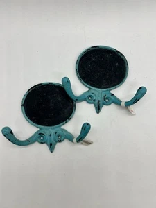 Anthropologie Cast Iron Double Wall Hook Chalkboard Owl Turquoise Rustic Set 2 - Picture 1 of 8