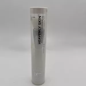 It Cosmetics Heavenly Skin Skin-Smoothing Complexion Brush #704 NEW - Picture 1 of 3