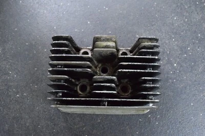 YAMAHA 1970 1971 1972 R5 R5C R5B R5 350 RD350 MOTOR CULATA Foto 1 de 4