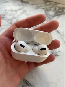 AirPods pro 2 - Photo 1 sur 3