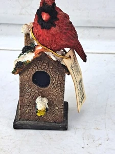 Cornerstone Creations Vintage Ceramic Cardinal Sitting On Birdhouse Figurine 4" - Picture 1 of 9