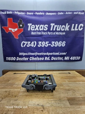 Chevrolet Silverado/GMC Sierra 1500 2500 3500 2010-2013 bahía de motor caja de fusibles Foto 1 de 4