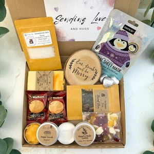 Christmas gift set for women BIRTHDAY HAMPER Mum Nana Best Friend Bath PAMPER - Picture 1 of 11