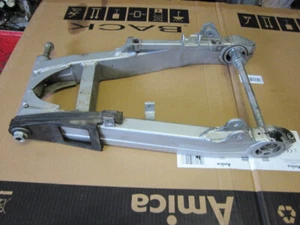 KAWASAKI ZR 550 ZEPHYR 1991-99 BASCULANTE COMPLETO CON EXCÉNTRICOS Y EJES - Imagen 1 de 6