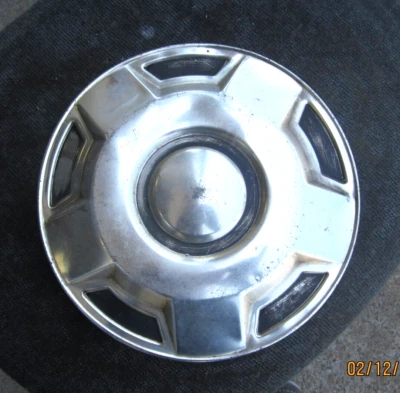Dog Dish Hubcap 1966-1983 Bronco F150 F150 Ford Van 15" Steel Wheel Rim Foto 1 de 4