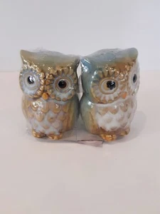 Midwoods Brands Ceramic Owl Salt & Pepper Shakers Gold & Mint Green 2.5" x 2" - Picture 1 of 3