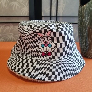 Disney Parks Alice In Wonderland Reversable White Rabbit Bucket Hat Adult - NWT - Bild 1 von 4