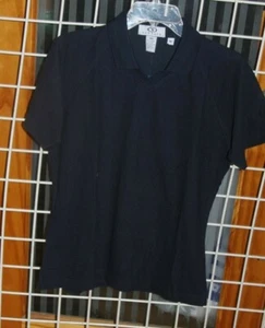 GRÖSSE M VANTAGE MARINEBLAUES GOLFOBERTEIL MIT V-AUSSCHNITT UND FEUCHTIGKEITSMANAGEMENT - Bild 1 von 2