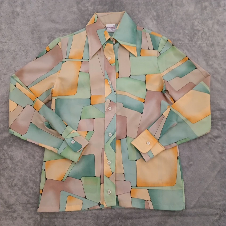 Camisa John Weitz para mujer talla 7/8 verde geométrica manga larga abotonada Foto 1 de 4