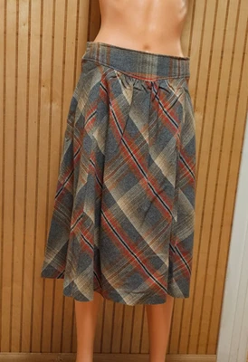 Винтажная женская юбка из шерстяной смеси S/M в клетку трапециевидная сделано в Союзе 70-е Academia опрятная  - Изображение 1 из 4