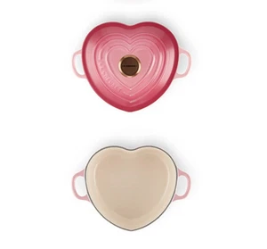 Casseruola a forma di cuore Le Creuset 20 cm 1,9 L bacche ghisa / FedEx - Foto 1 di 5