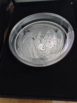 2019 P Apollo 11 50th Anniversary Excellent Silver Dollar 5oz  .999 Silver Nice! - Image 1 of 4