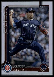 2025 Topps Javier Assad Holo Foil Chicago Cubs #649 - Bild 1 von 1